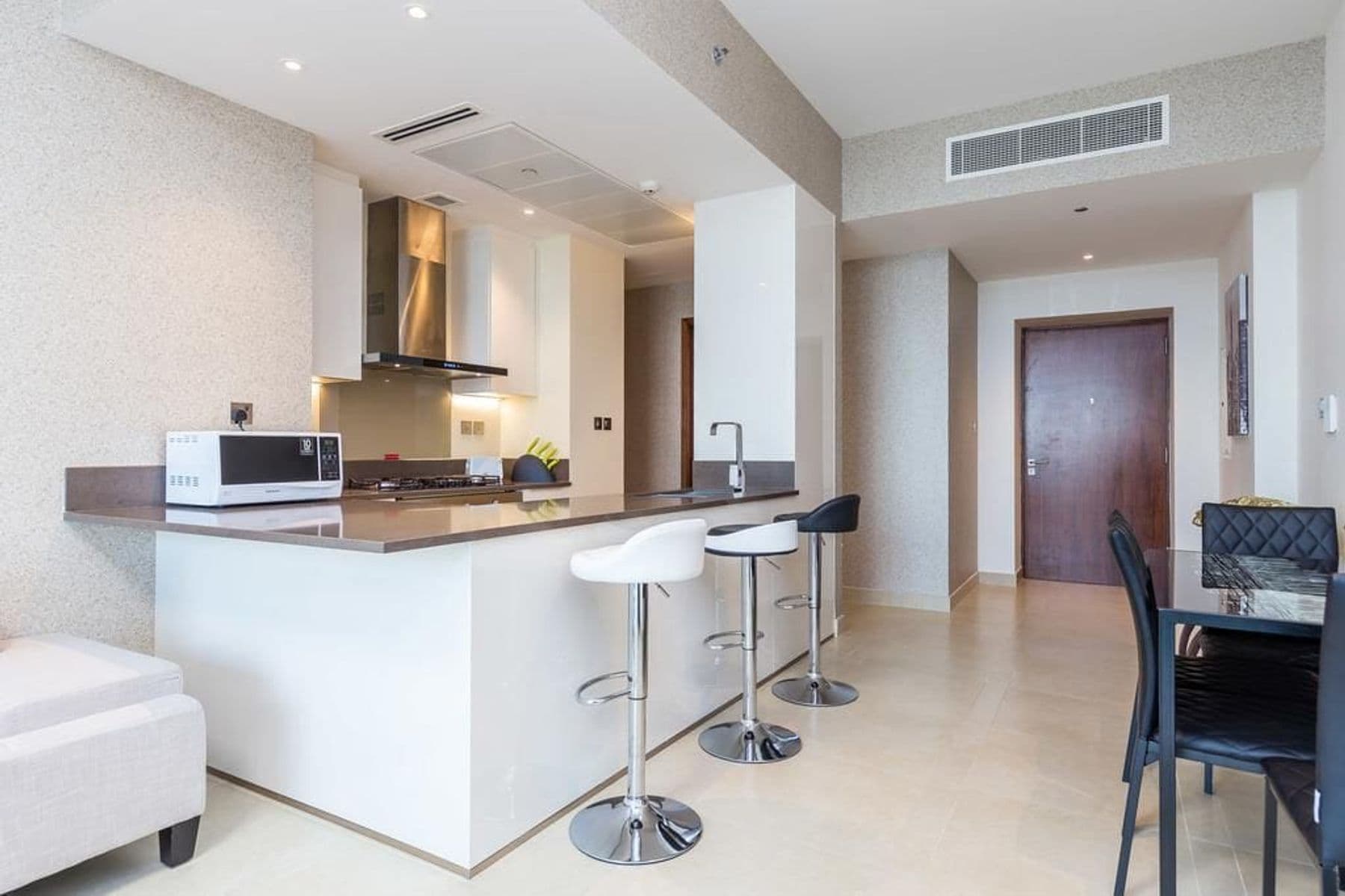 Jumeirah Living Marina Gate by Select Group