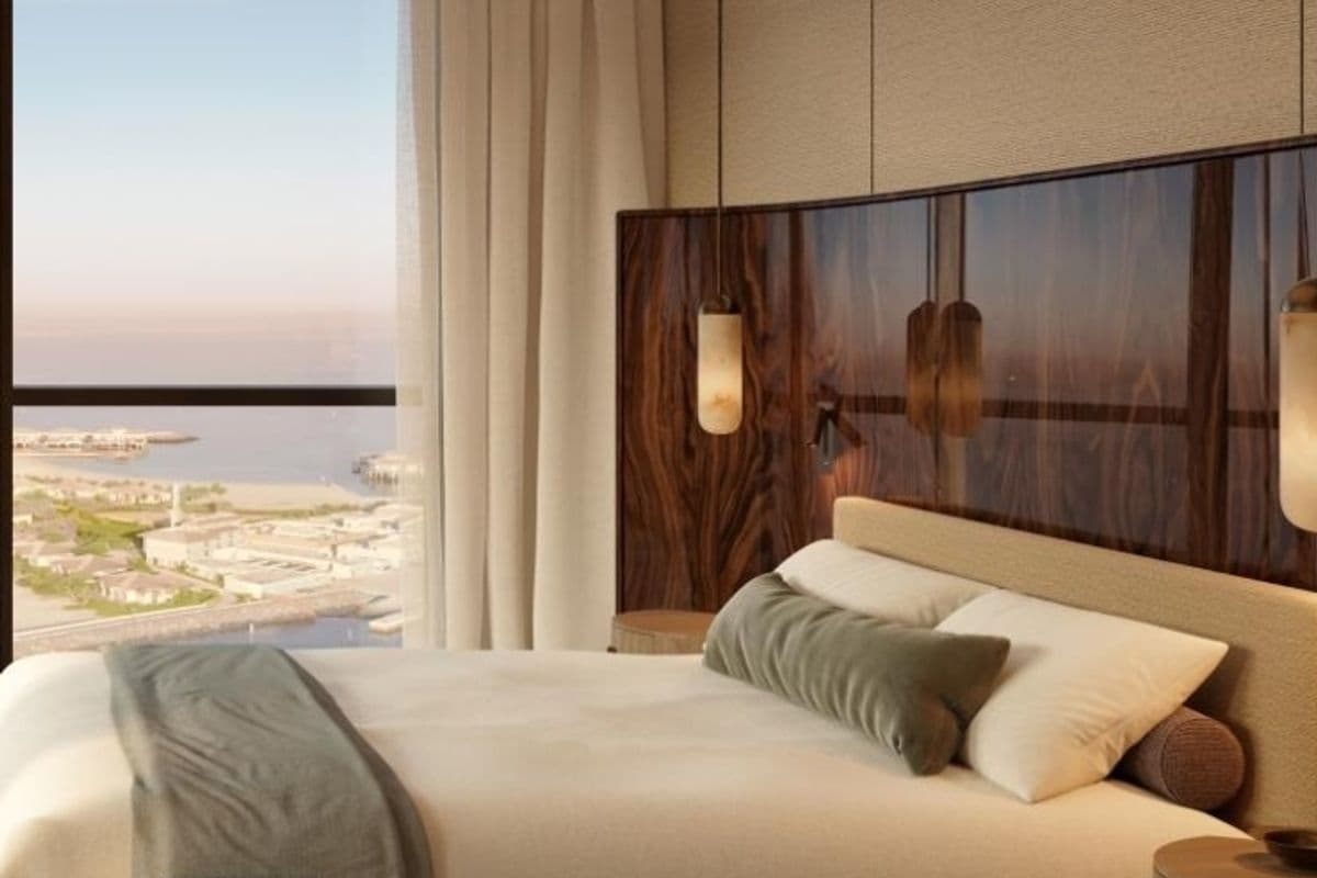 Rosewood Hotel And Residence