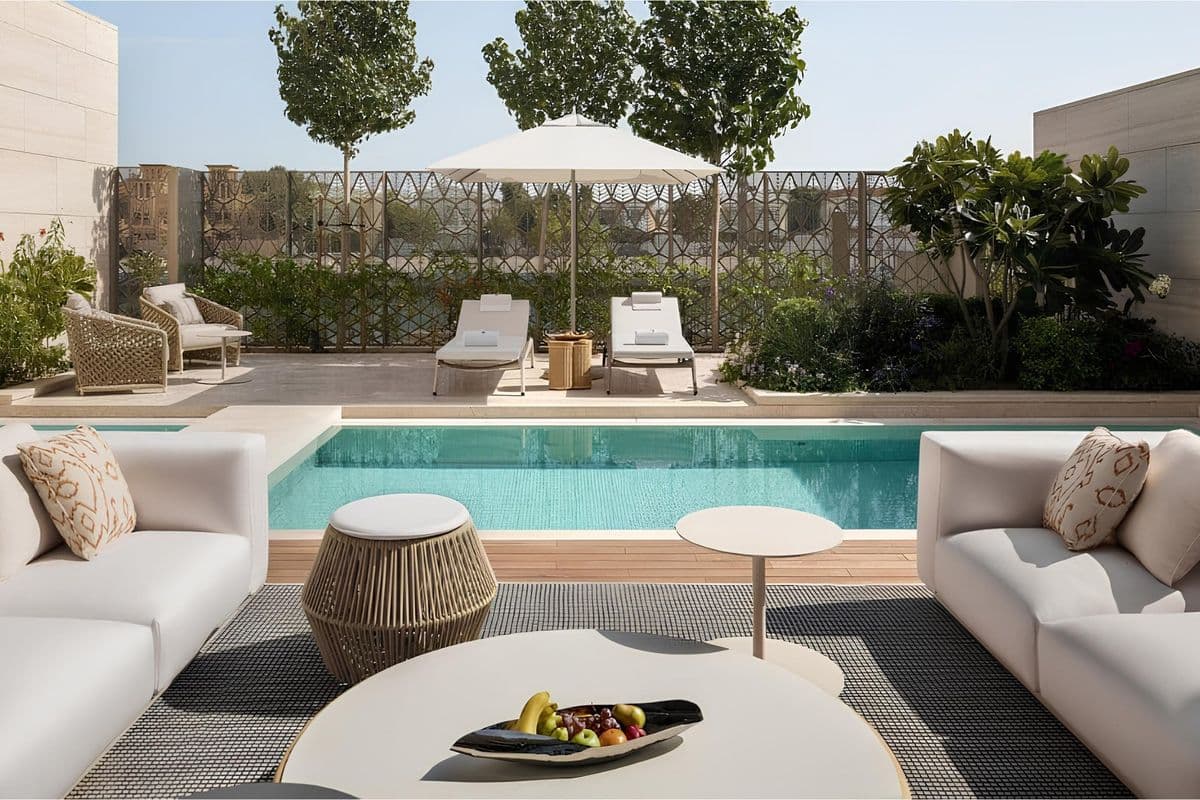 Four Seasons Private Residences