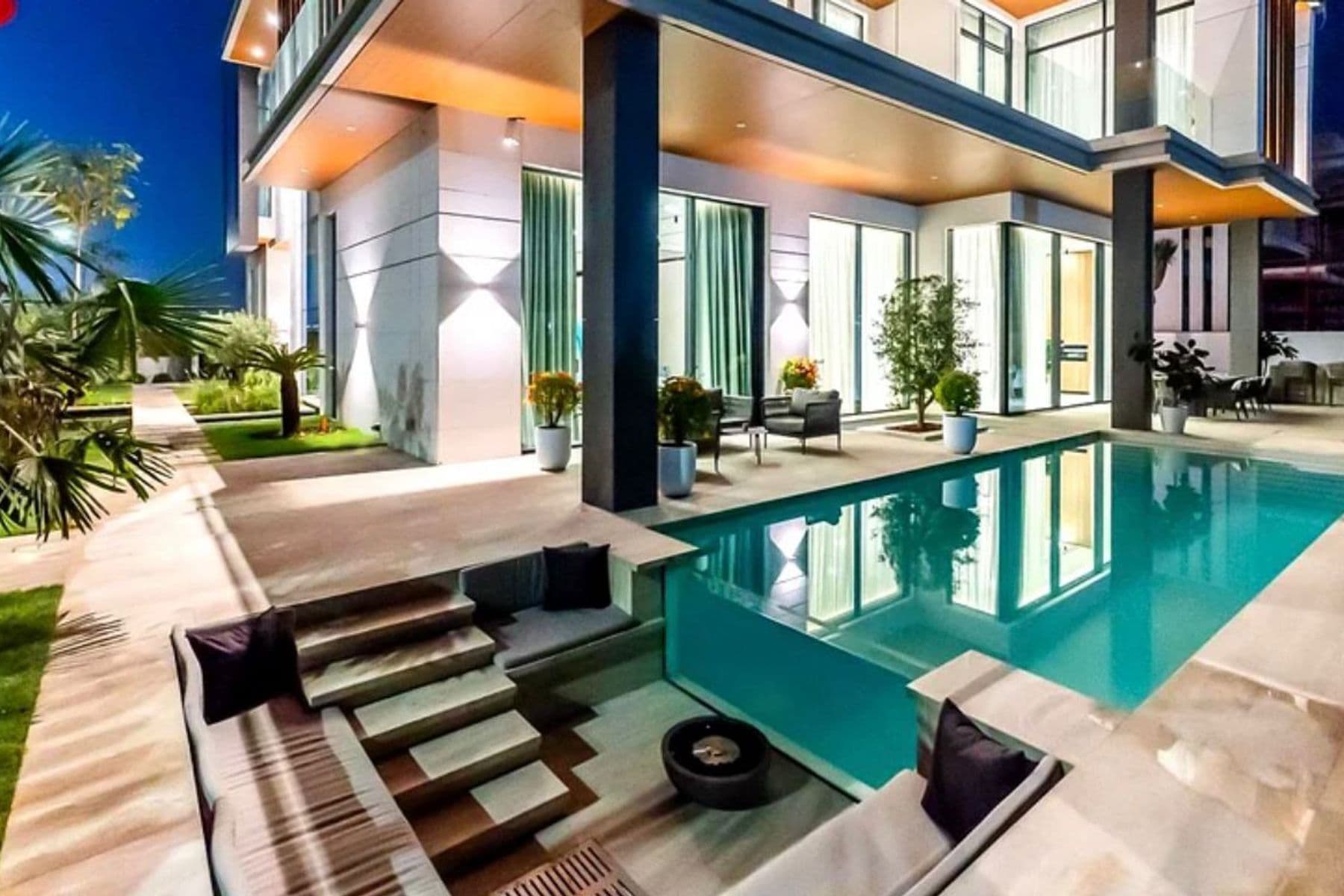 Современная вилла с 5 спальнями в La Mer South, Дубай