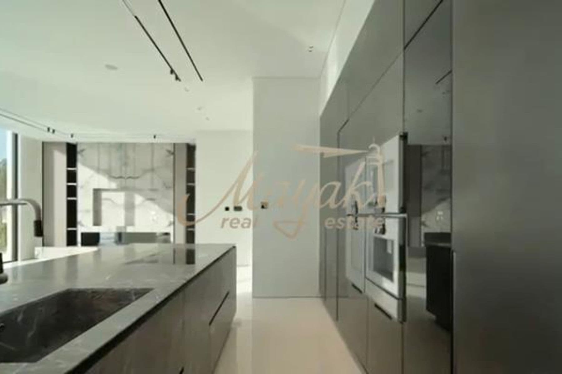 Custom Built | Billionaire Front | Palm Jumeirah