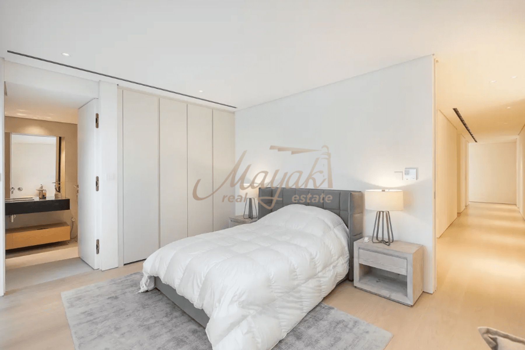 Эксклюзивная вилла, полностью обновленная, с видом на закат