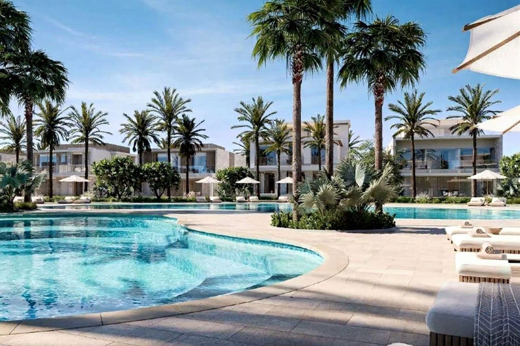 Bayfront Corner Villa – Private, Spacious, Elegant