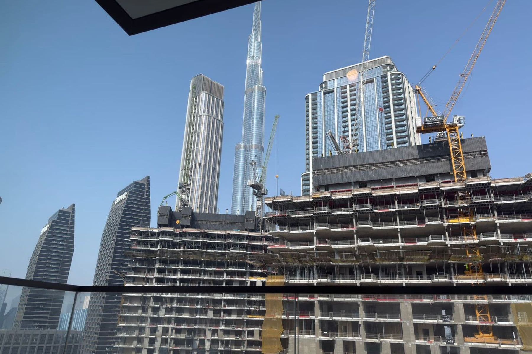 Downtown Burj Crown 3bedrooms+maid