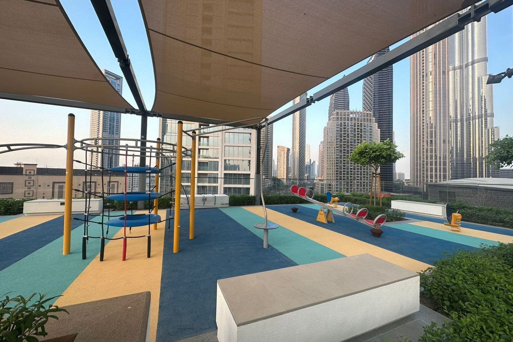 Downtown Burj Crown 3bedrooms+maid