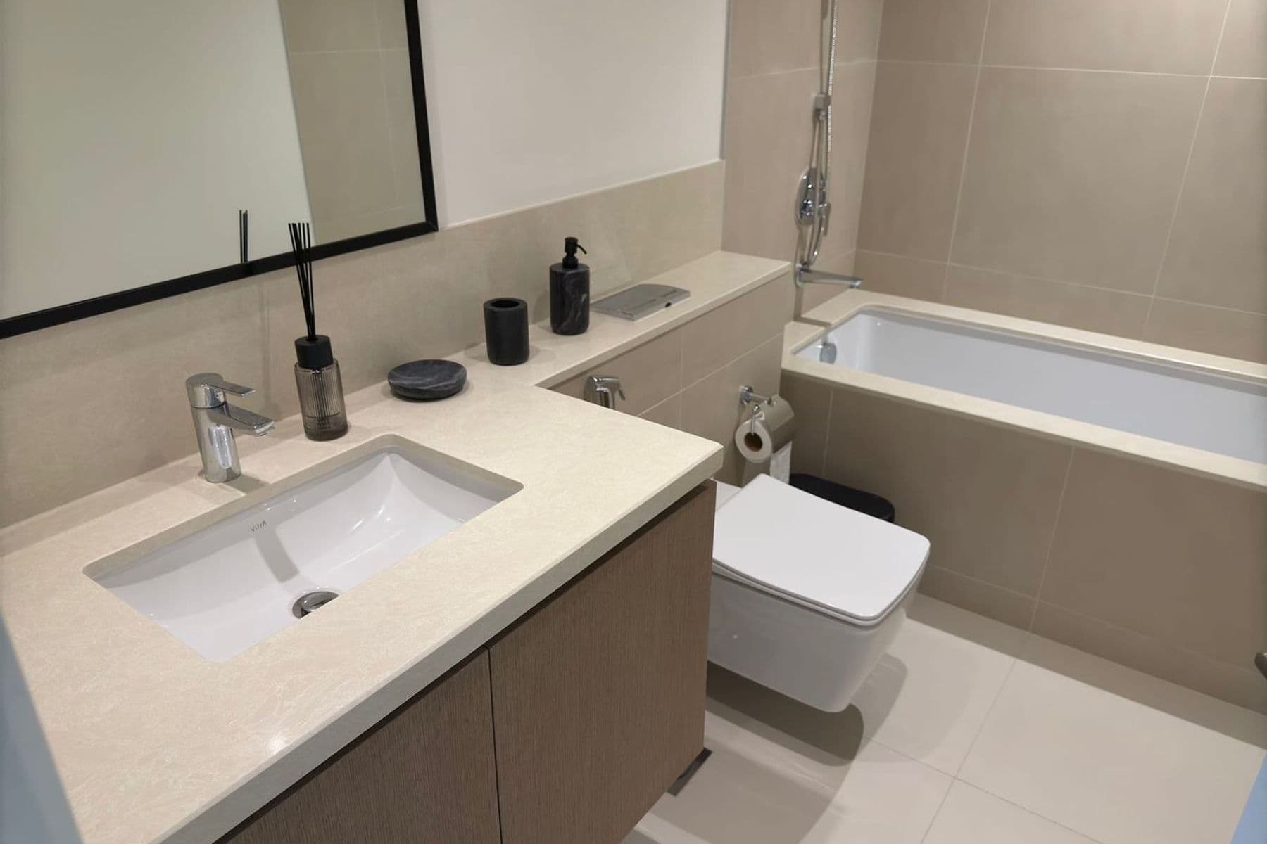 Downtown Burj Crown 3bedrooms+maid