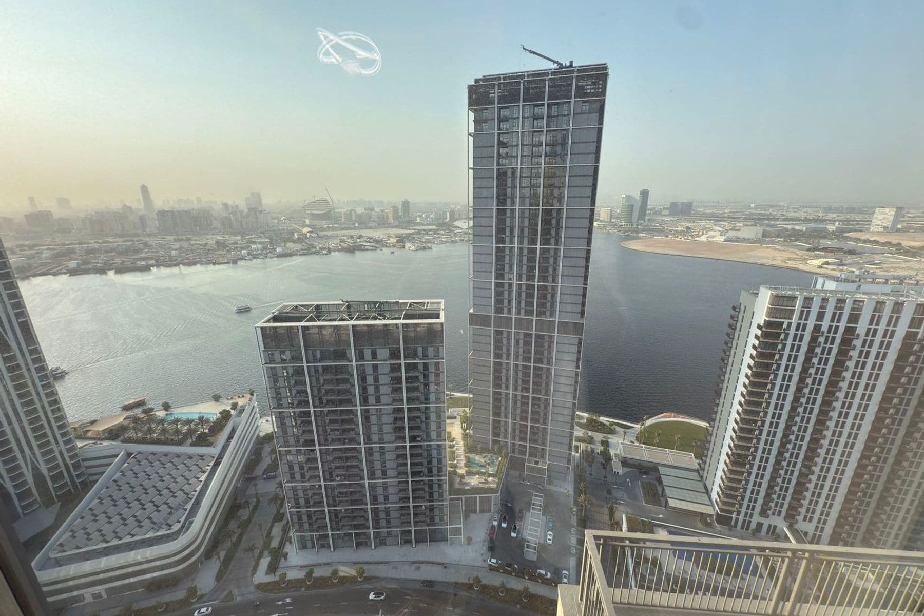 Creek rise penthouse 4bedroom+ maid