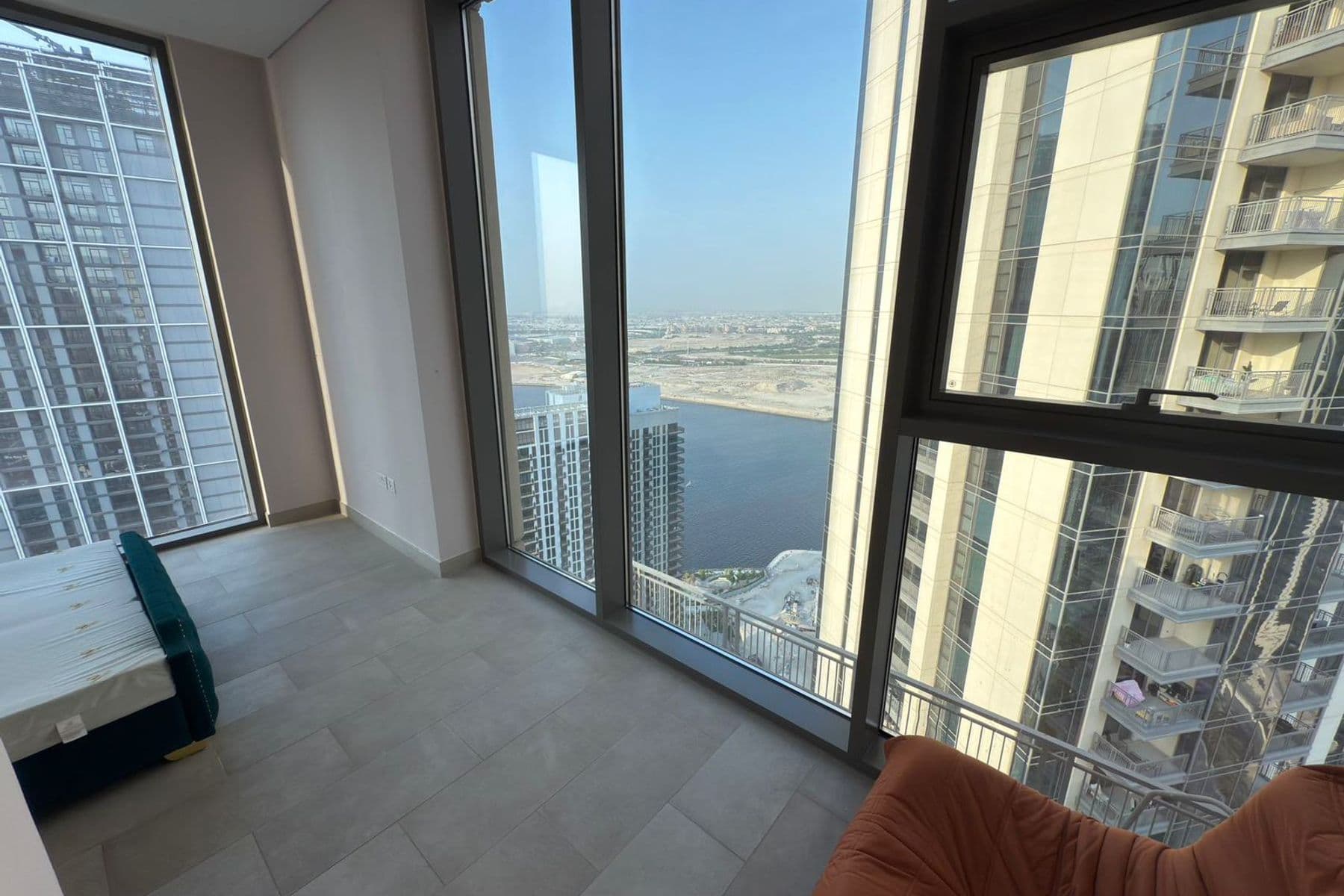 Creek rise penthouse 4bedroom+ maid