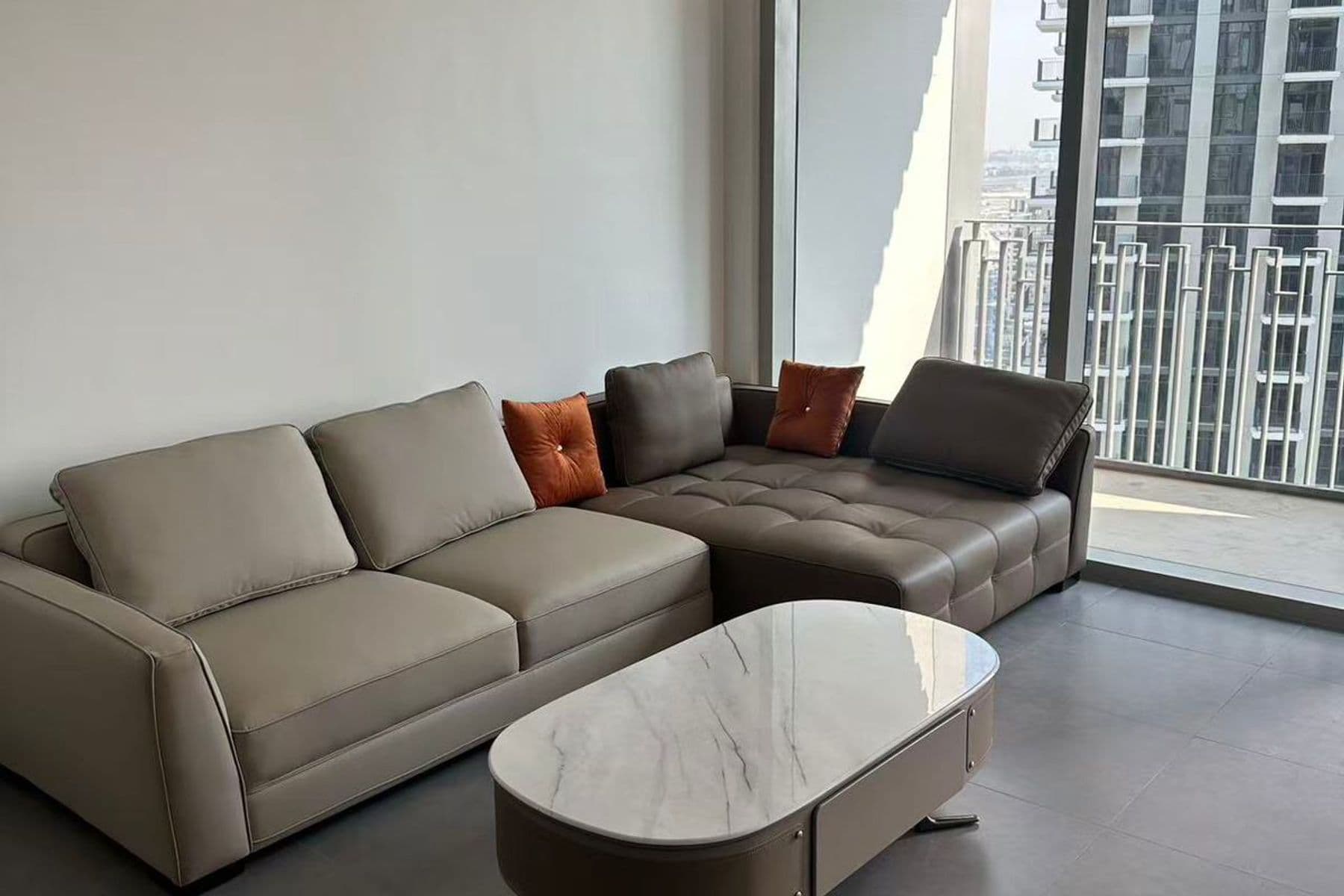 Creek Gate tower 2bedroom canal view