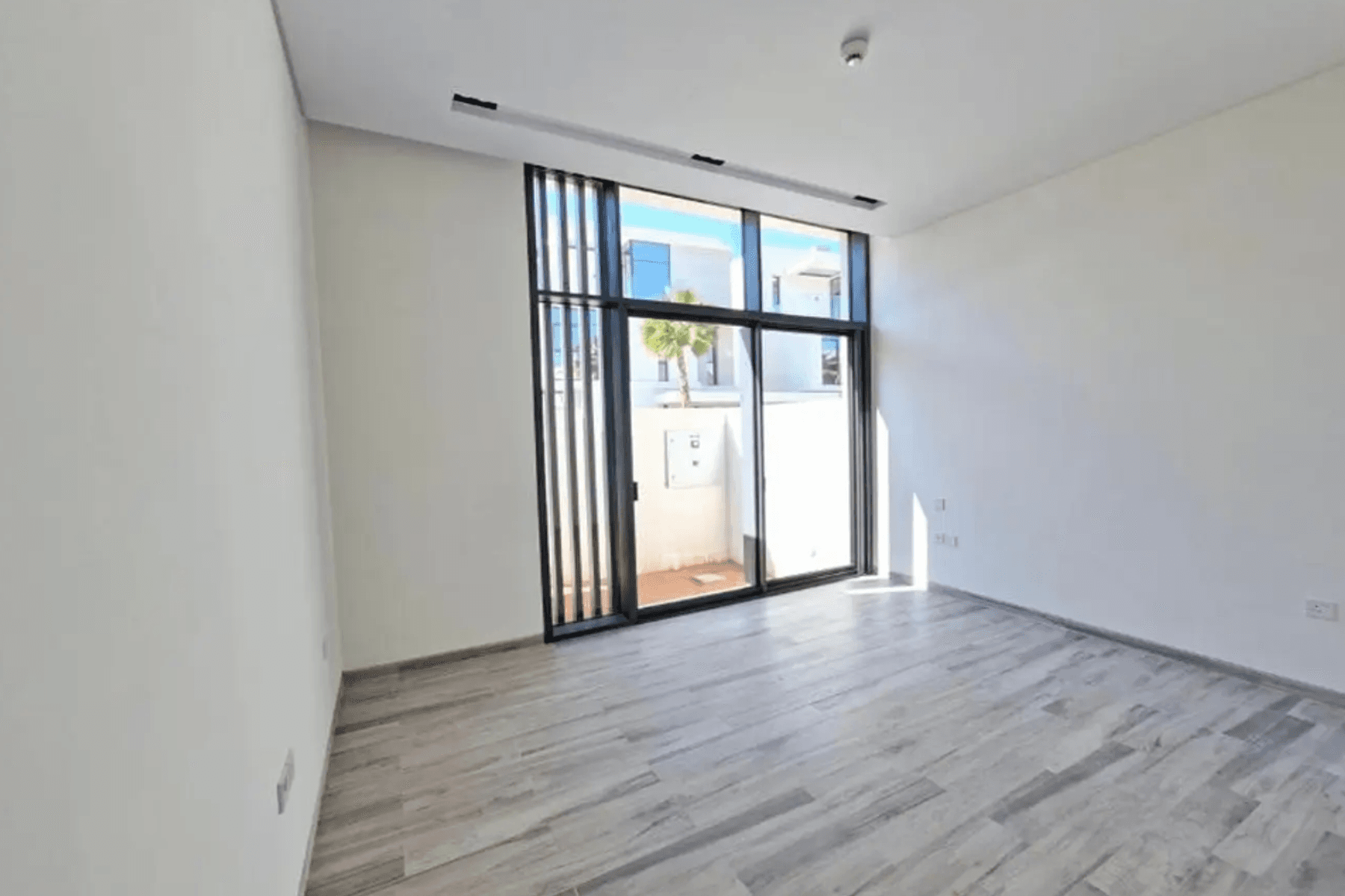 4BR Beachfront Villa for Sale | Prime Location in Al Marjan Island