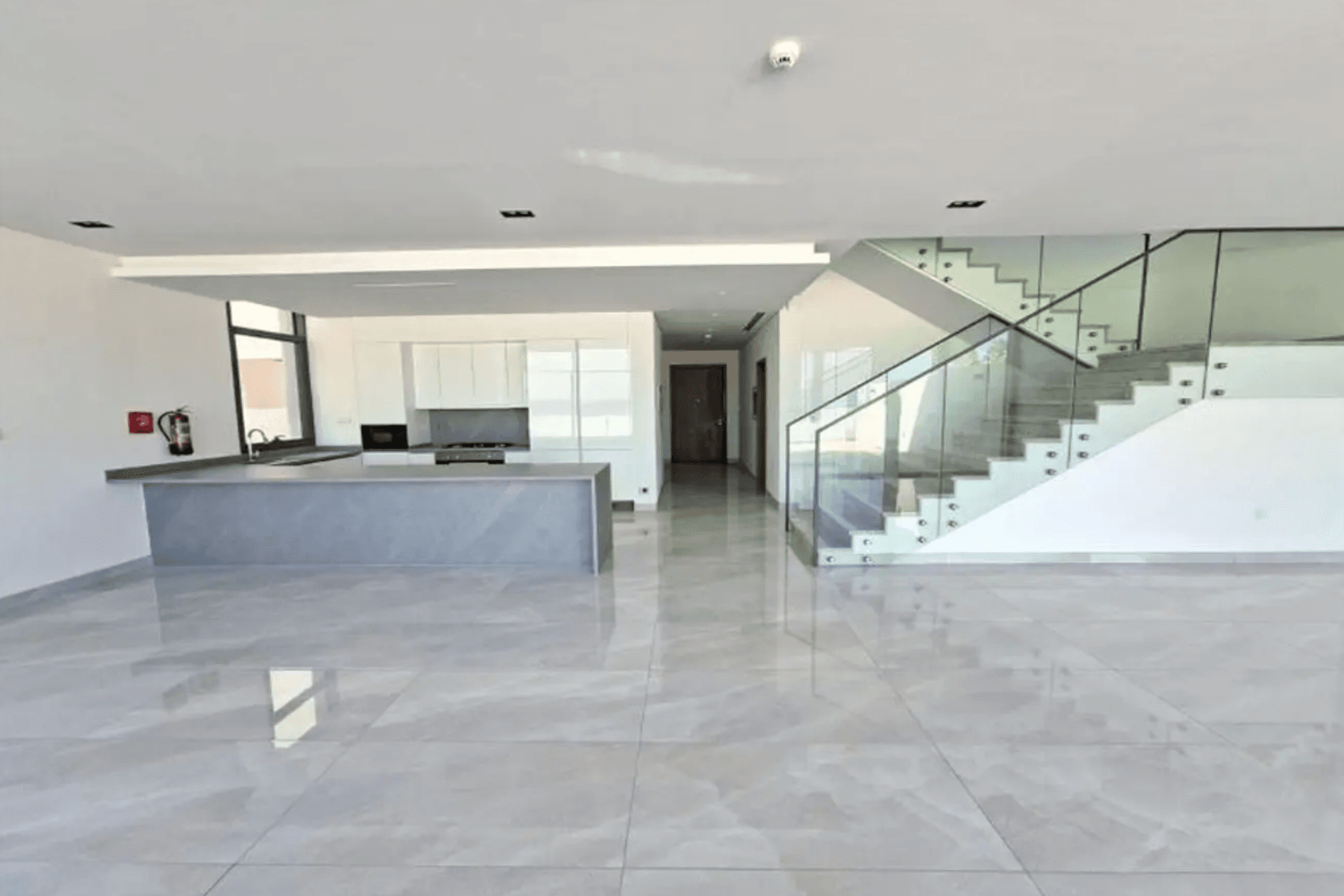 4BR Beachfront Villa for Sale | Prime Location in Al Marjan Island