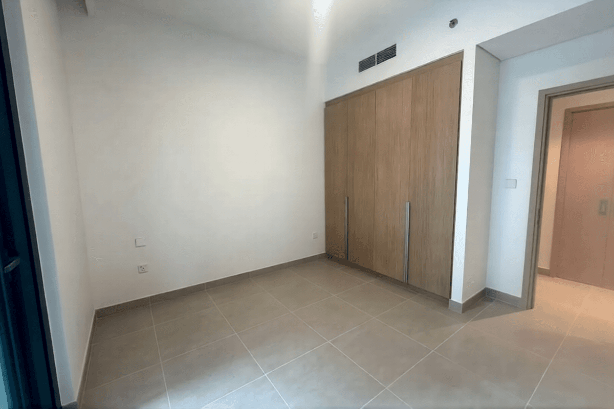 Роскошная 4-комнатная квартира с комнатой для прислуги | Вид на набережную