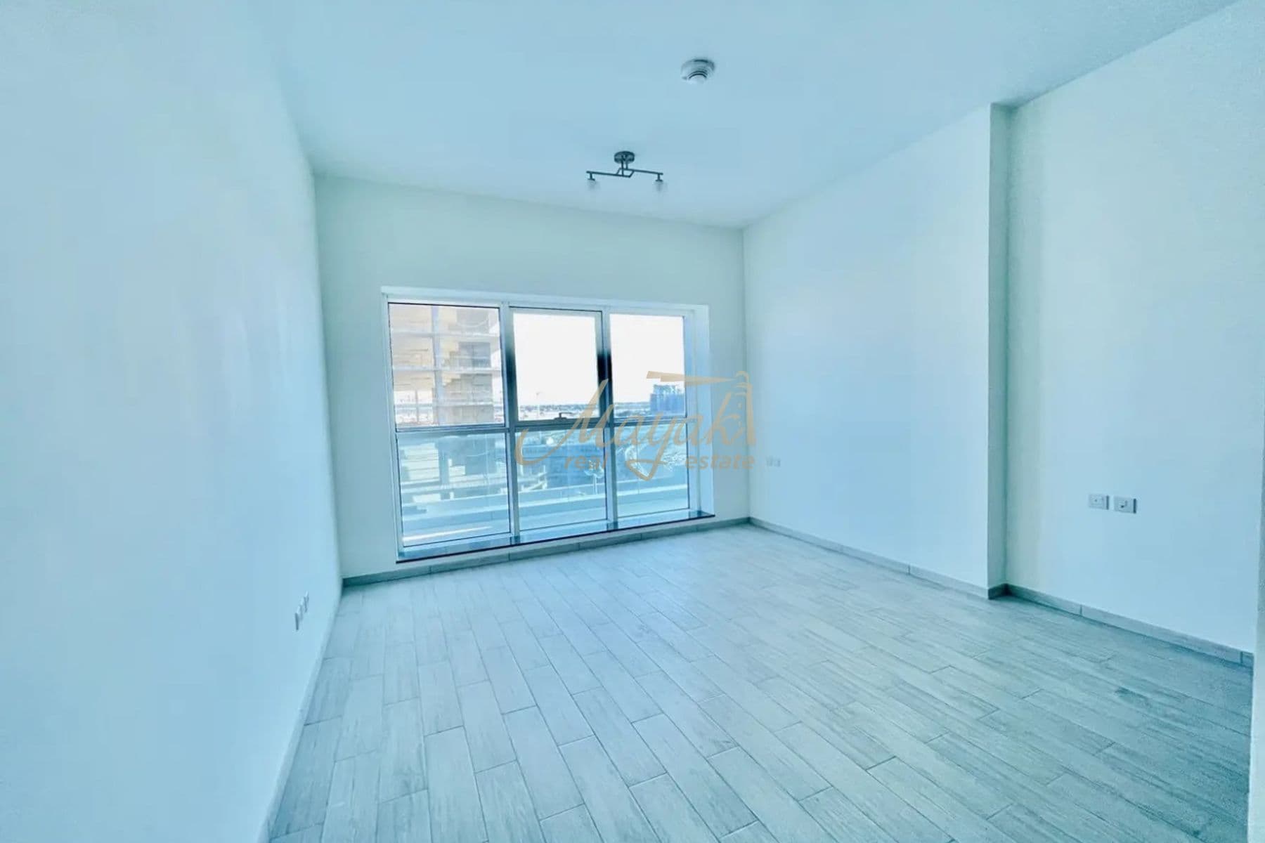 Просторная 1-комнатная квартира | Низкий этаж | Выгодное вложение средств