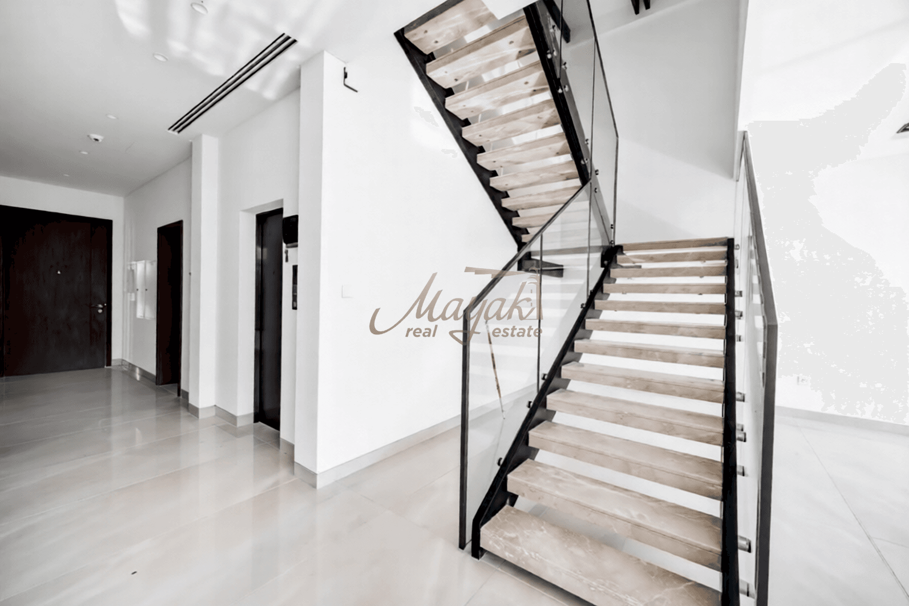 5BR Standalone Villa | Distress Price | Ready Now