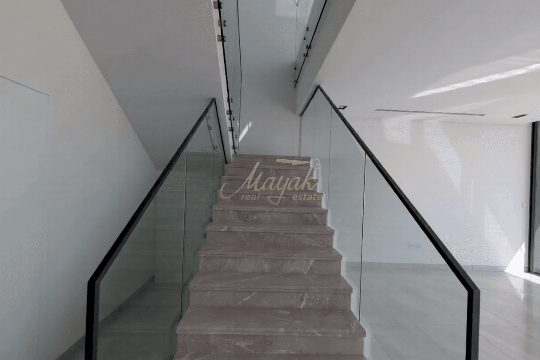 Luxury 4-Bedroom Beachfront Villa | Full Casino View