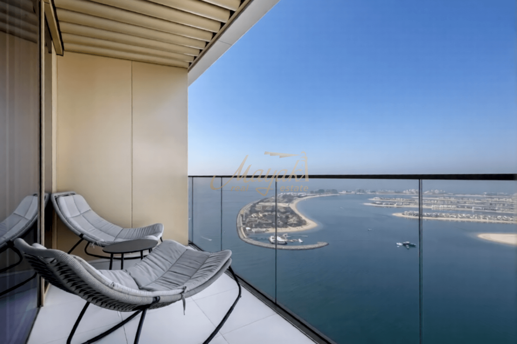 2BR Luxury Apartment | Palm View | Emaar Beachfront