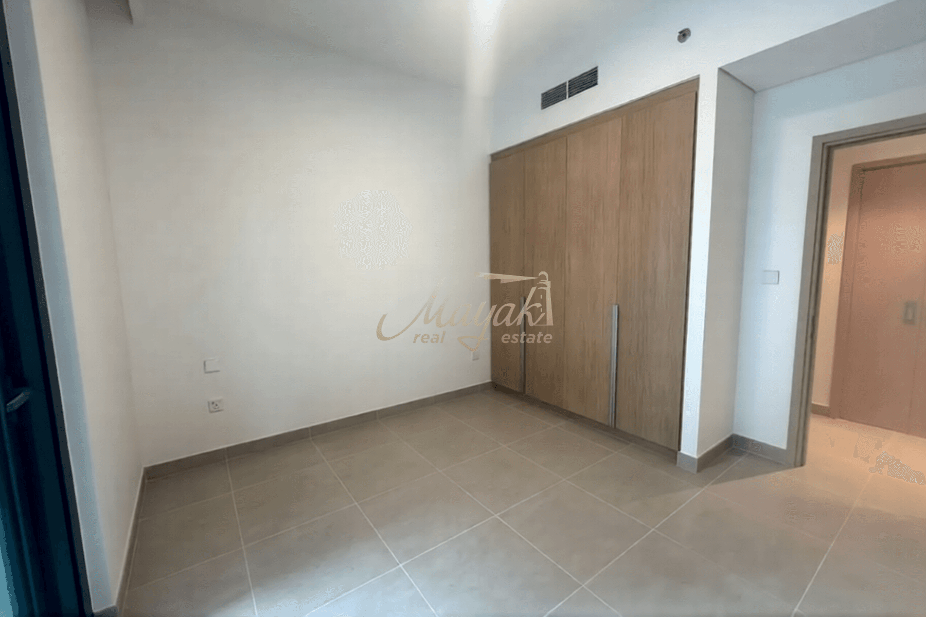 Luxury 4BR Apartment with Maid Room | Waterfront Views