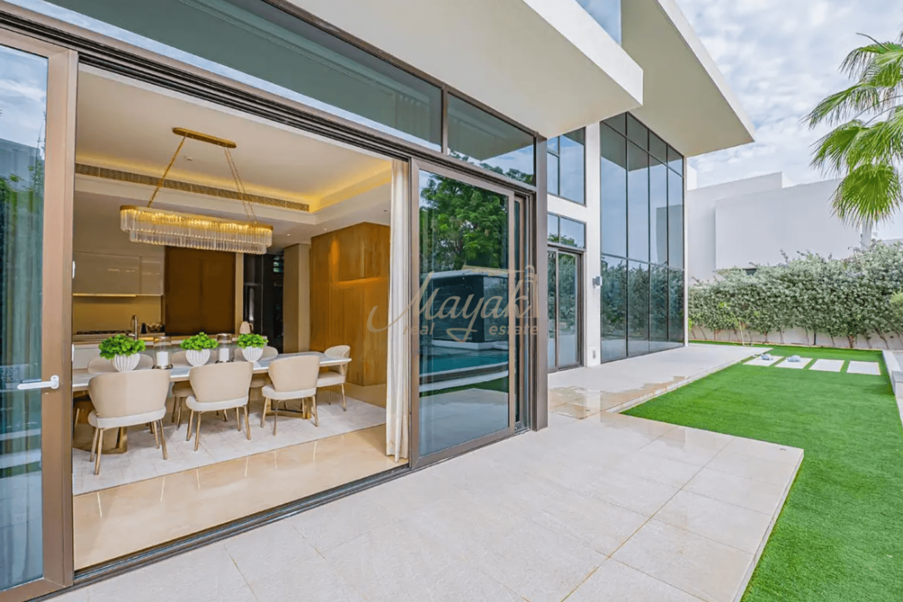 Exclusive 6BR Villa | Jawaher Saadiyat | Private Pool & Landscaped Garden
