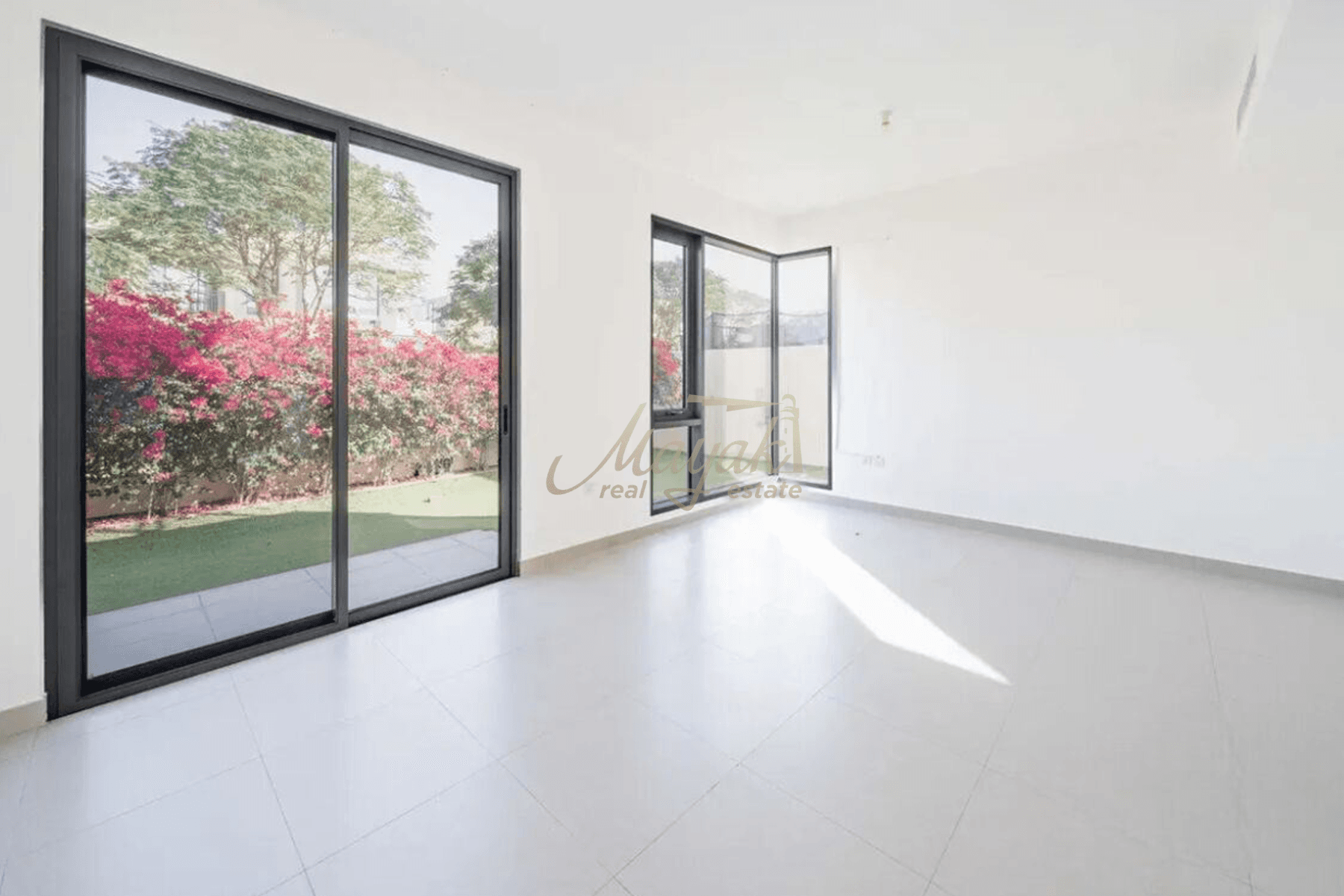 Corner 4BR Townhouse | Single Row | Greenbelt View | Maple 2