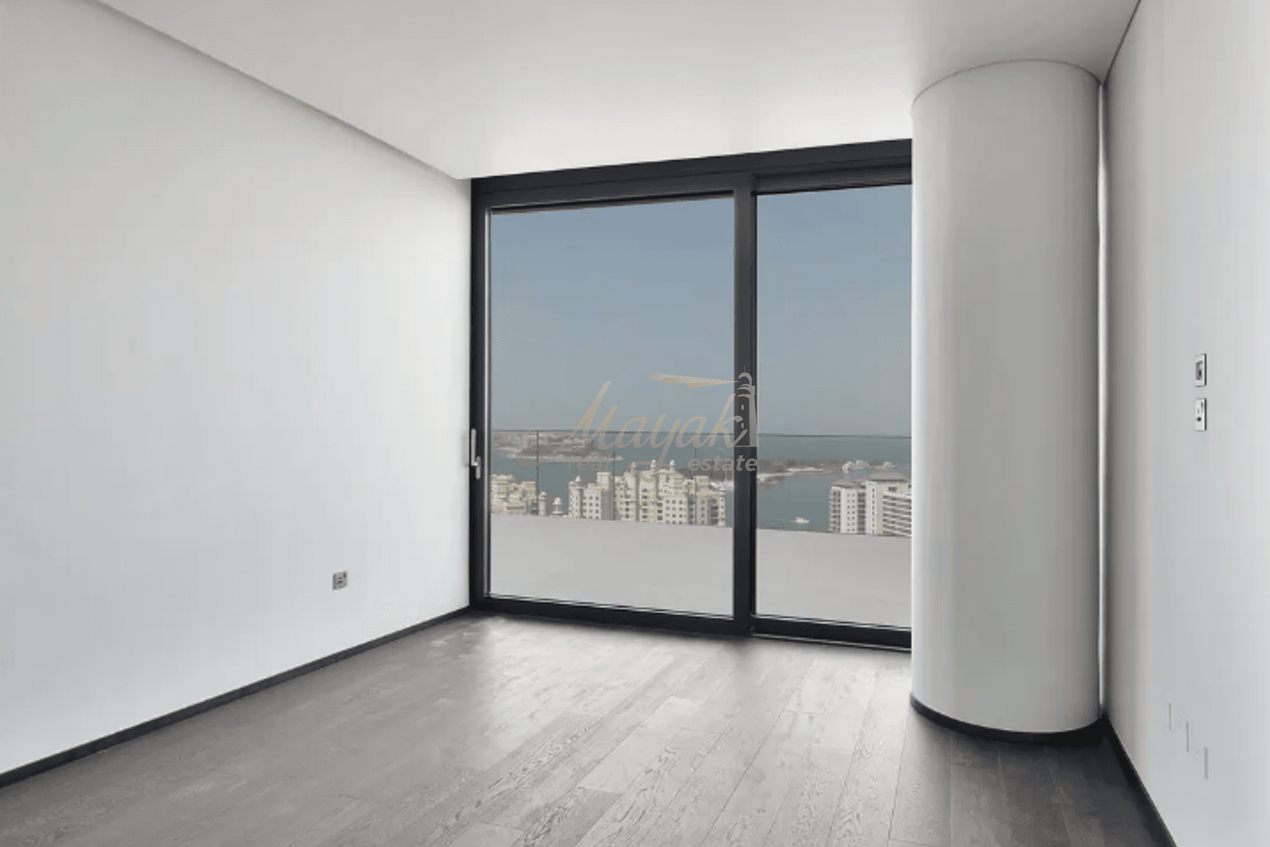 Premium Waterfront Living | 4BR in One at Palm Jumeirah