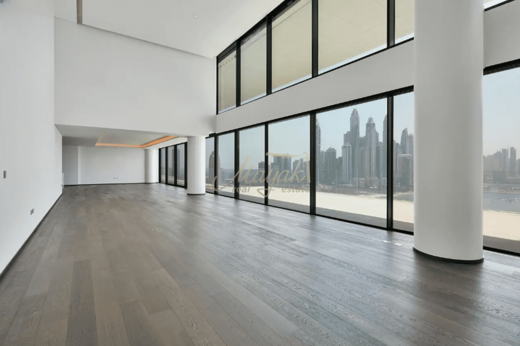 Premium Waterfront Living | 4BR in One at Palm Jumeirah