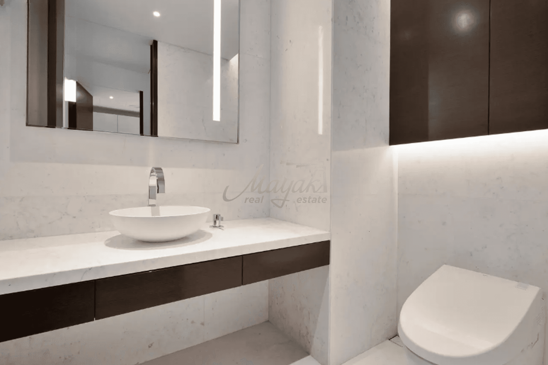 Premium Waterfront Living | 4BR in One at Palm Jumeirah