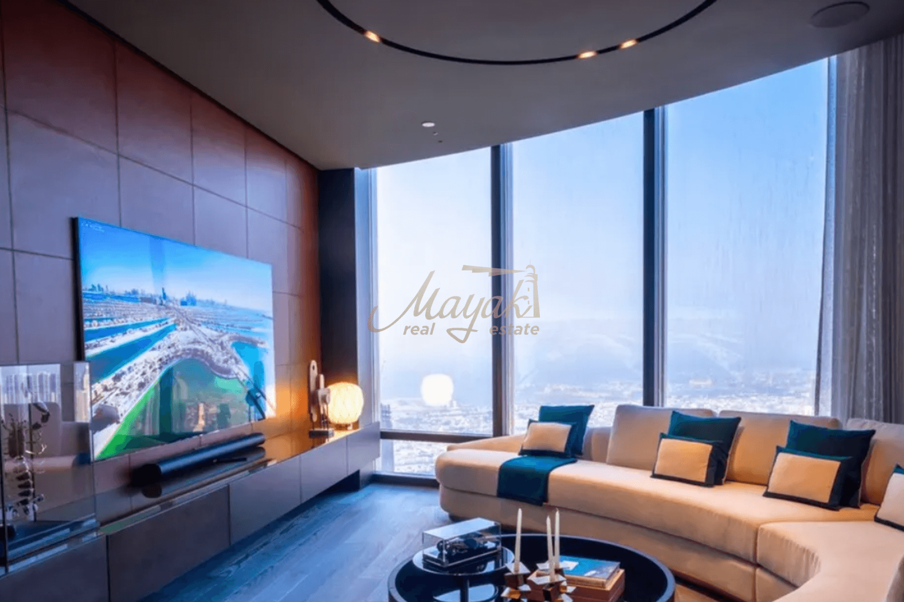Burj Khalifa Penthouse | 4-BR Designer Luxury