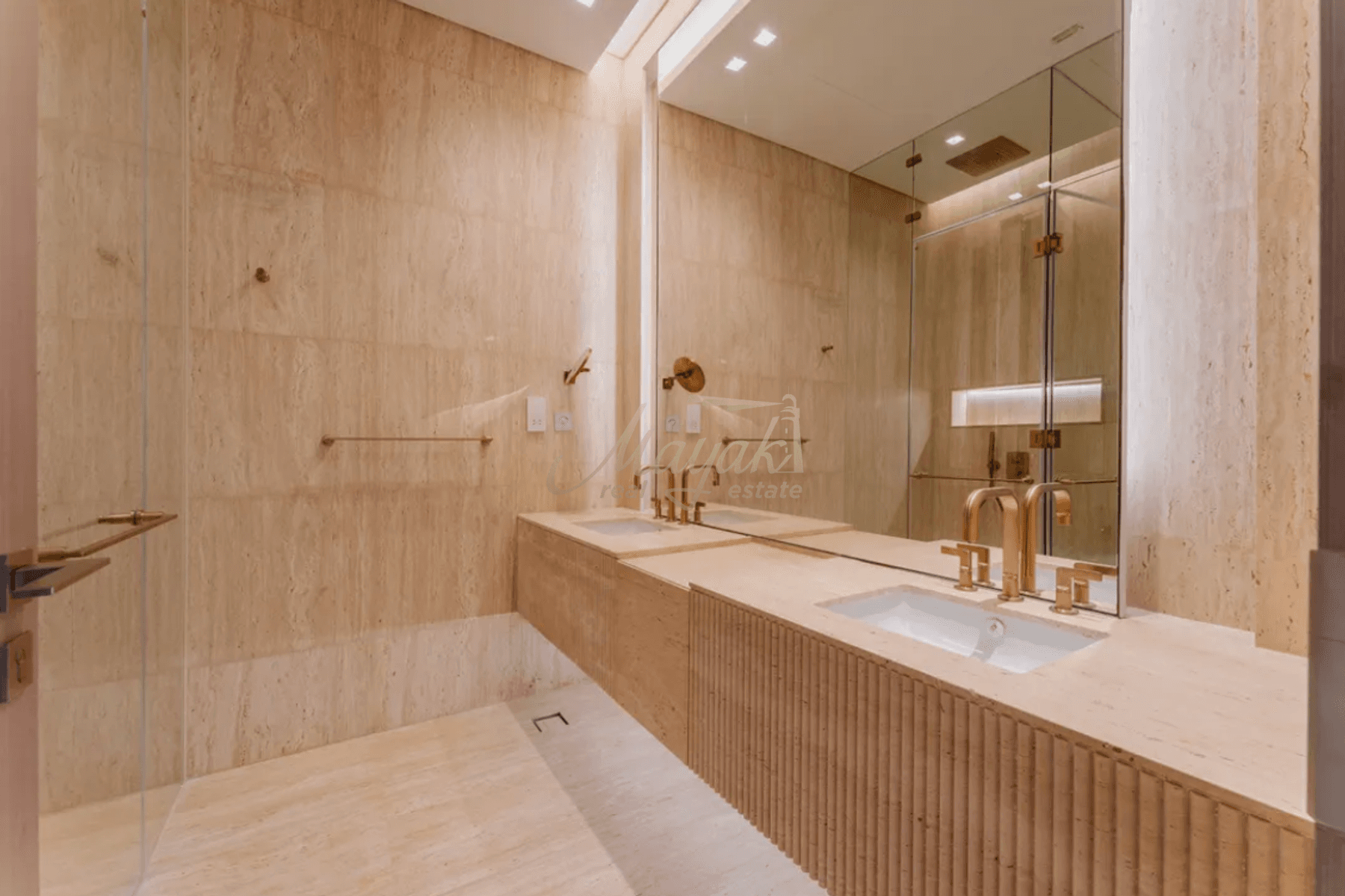Ultra-Luxury Full-Floor 5BR Penthouse | Five Luxe