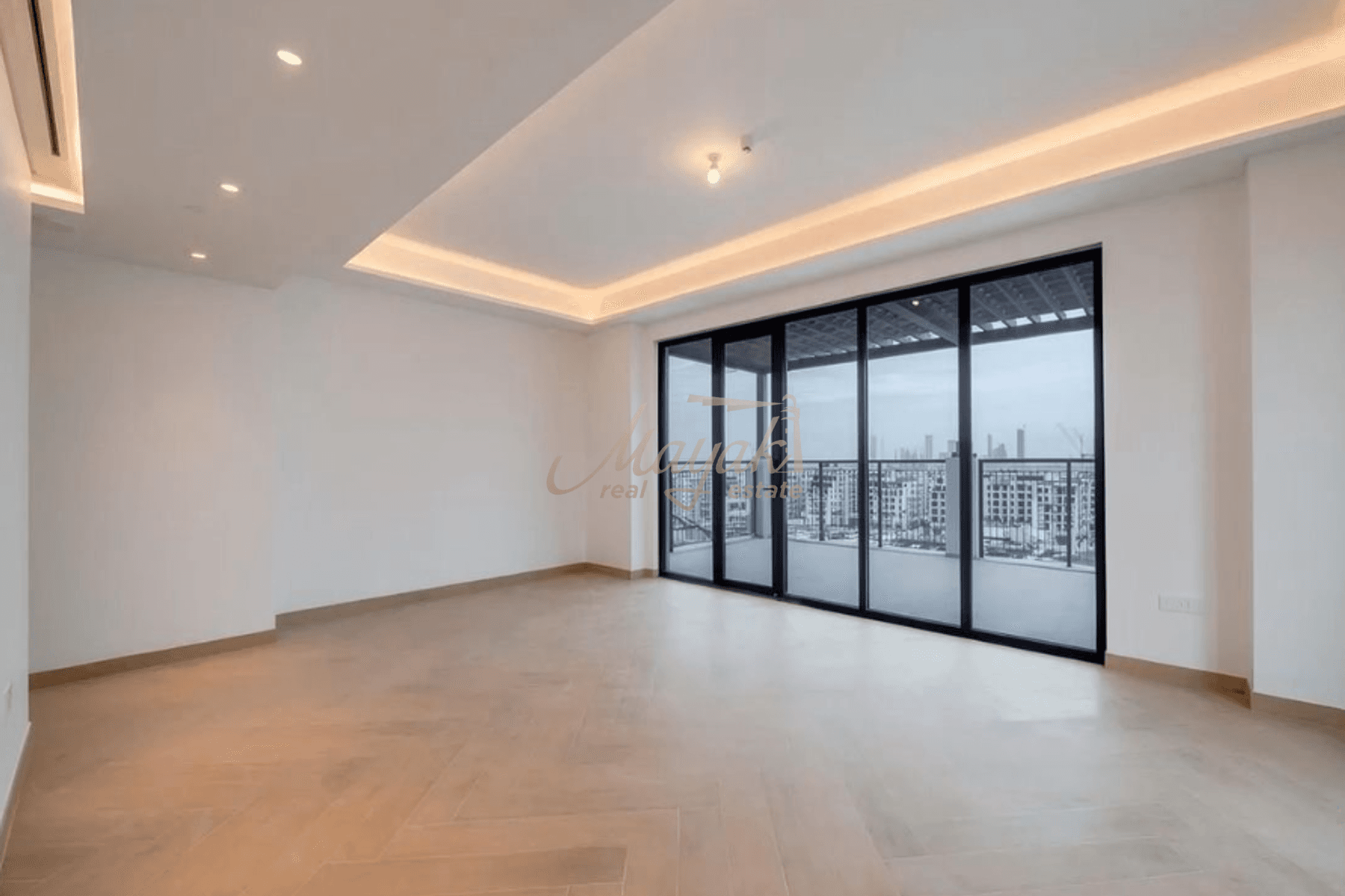Ready 5BR Triplex Penthouse | Waterfront Living