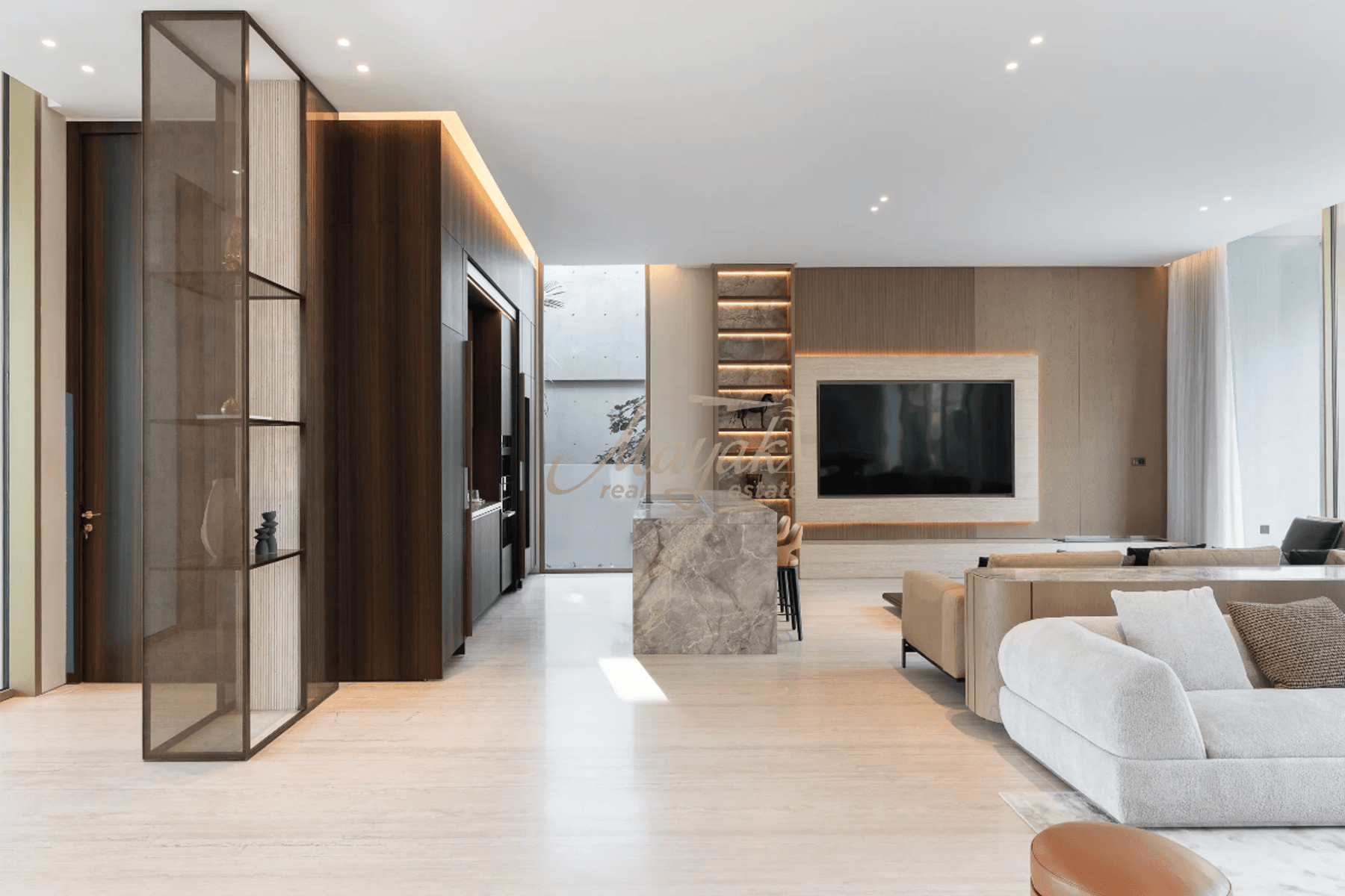Ultra-Luxury 6-BR Beachfront Villa | La Mer South