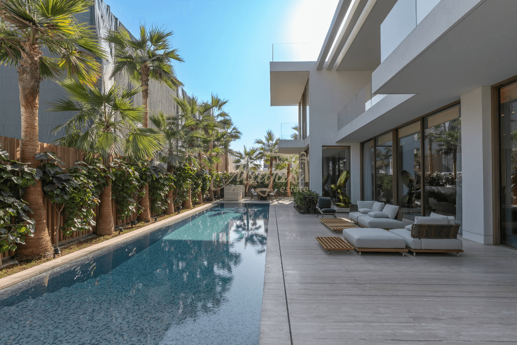 Ultra-Luxury 6-BR Beachfront Villa | La Mer South
