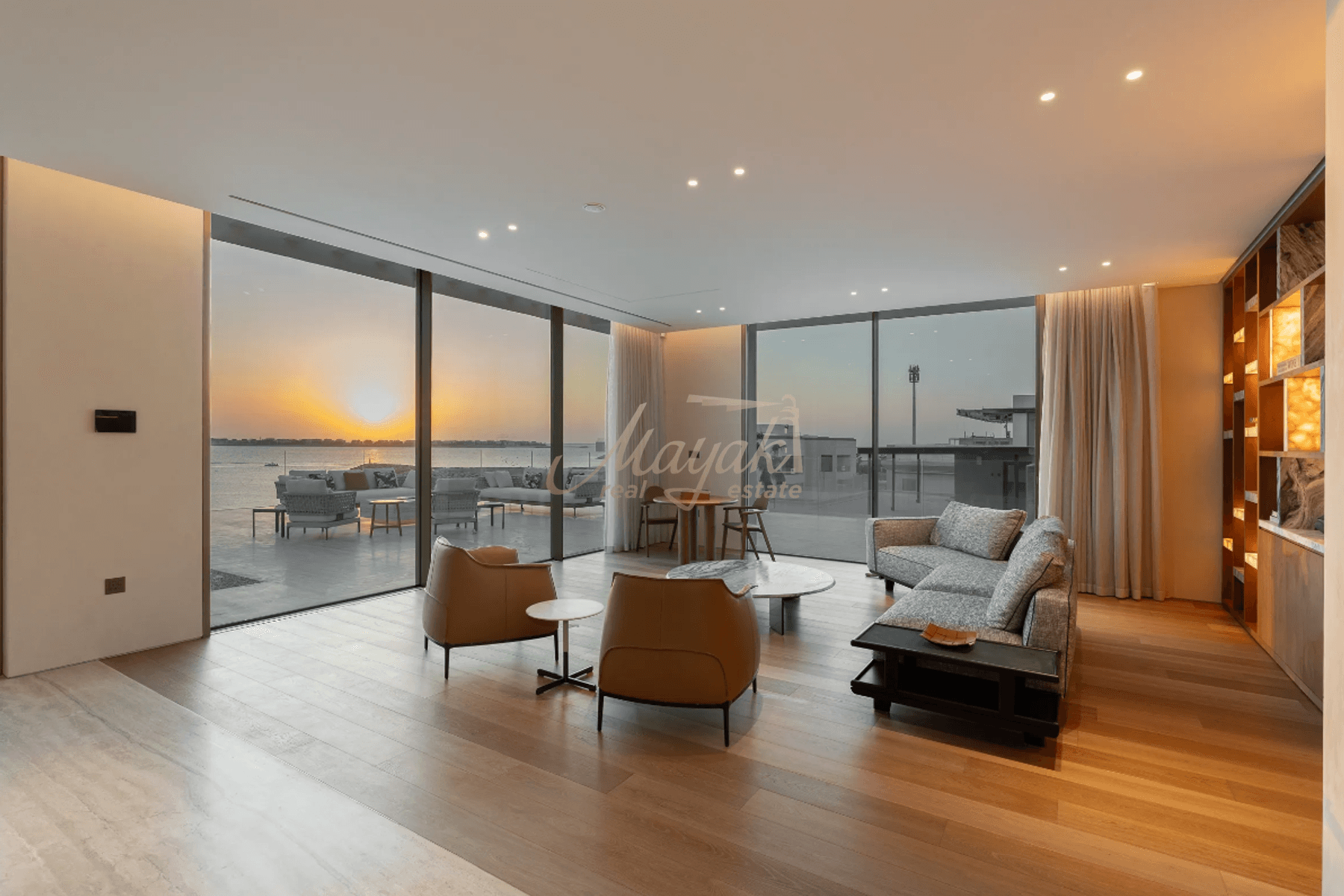 Ultra-Luxury 6-BR Beachfront Villa | La Mer South
