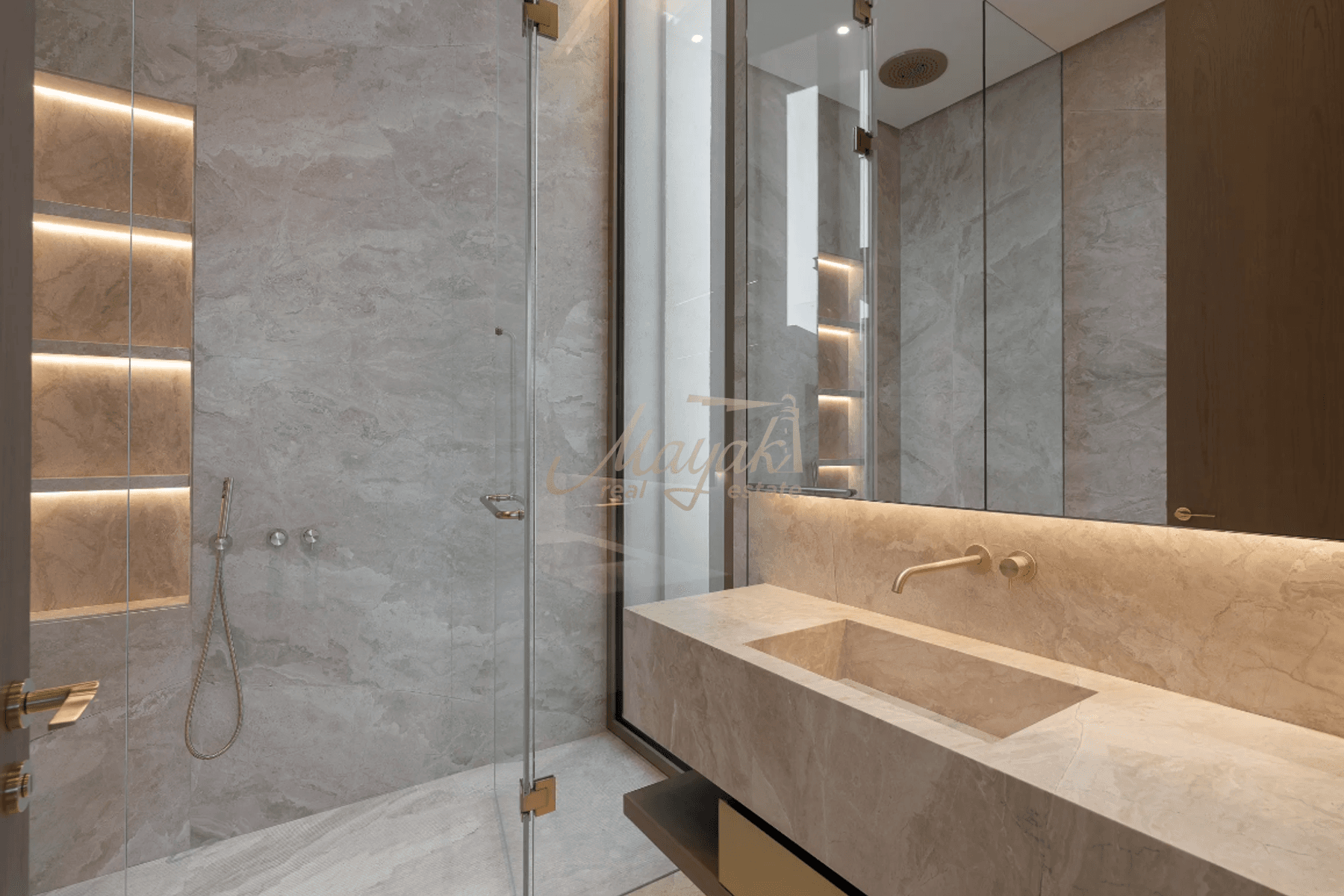 Ultra-Luxury 6-BR Beachfront Villa | La Mer South