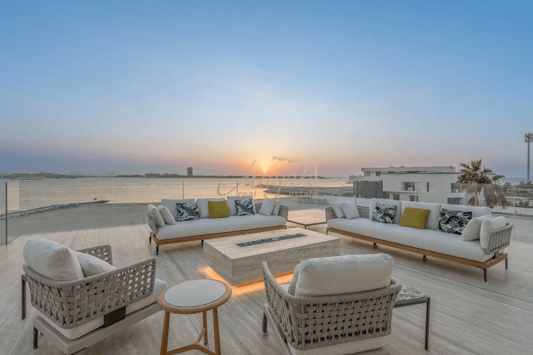 Ultra-Luxury 6-BR Beachfront Villa | La Mer South