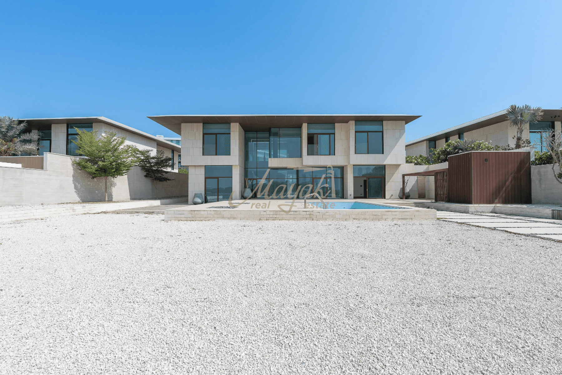 Prestigious Waterfront Mansion in Bulgari Mansion