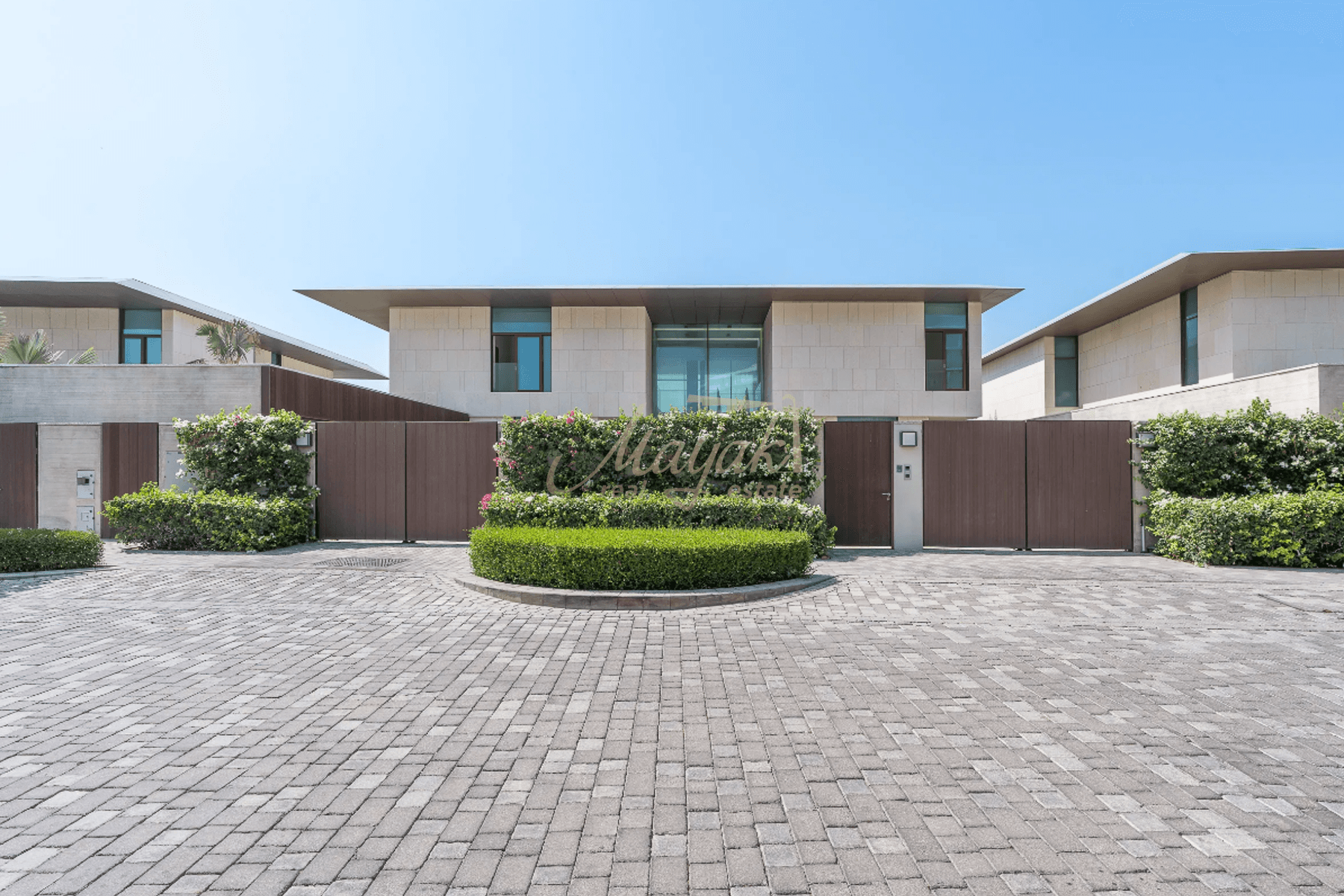 Prestigious Waterfront Mansion in Bulgari Mansion