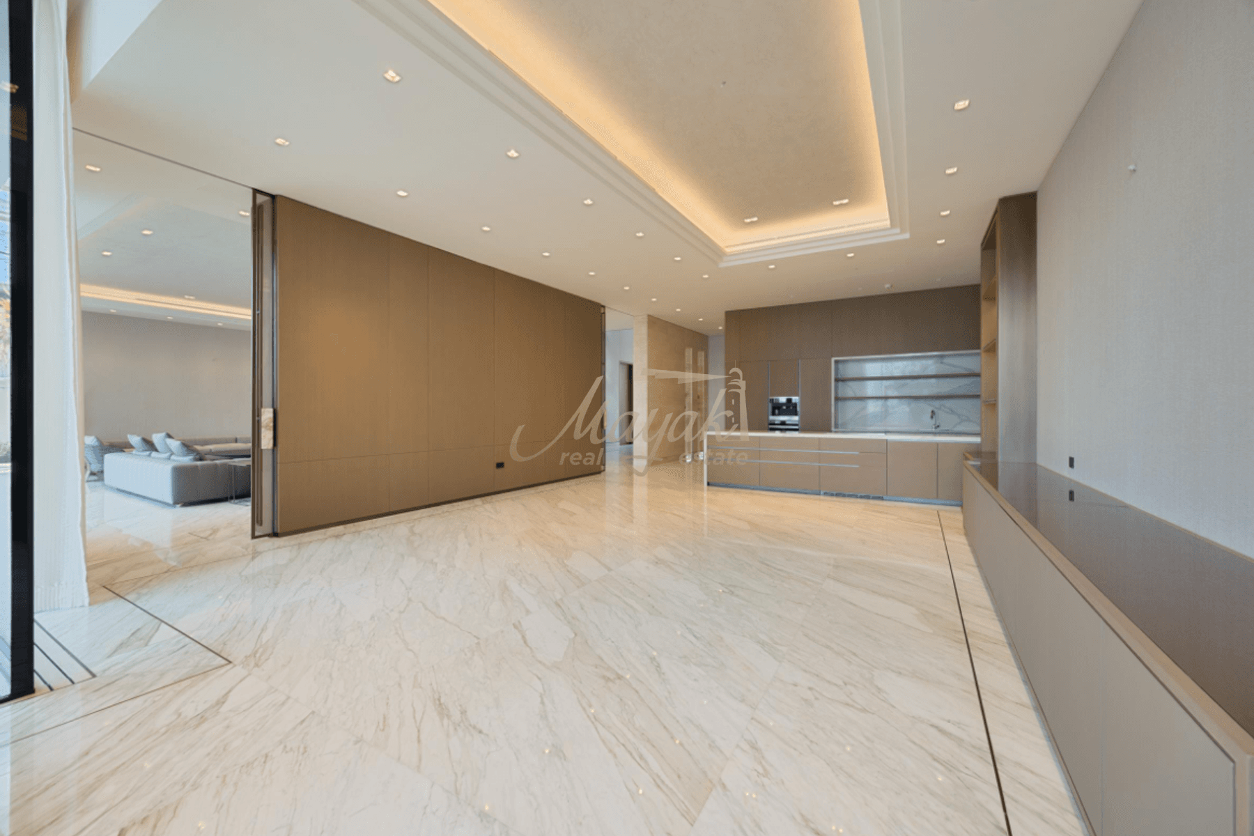 Ultra-Luxury 5Bedroom Villa | Sea & Skyline Views
