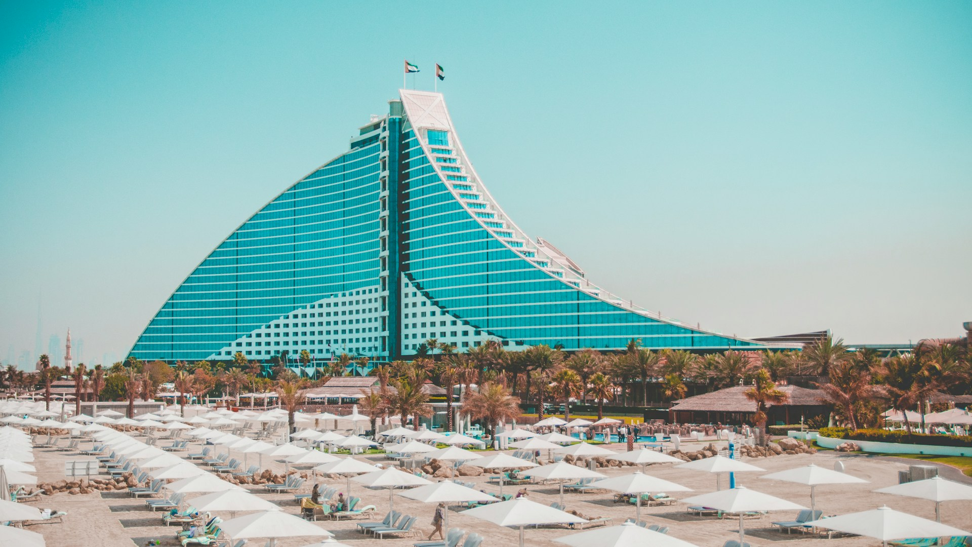 Investing in Dubai hotels: opportunities and strategies for successful investments